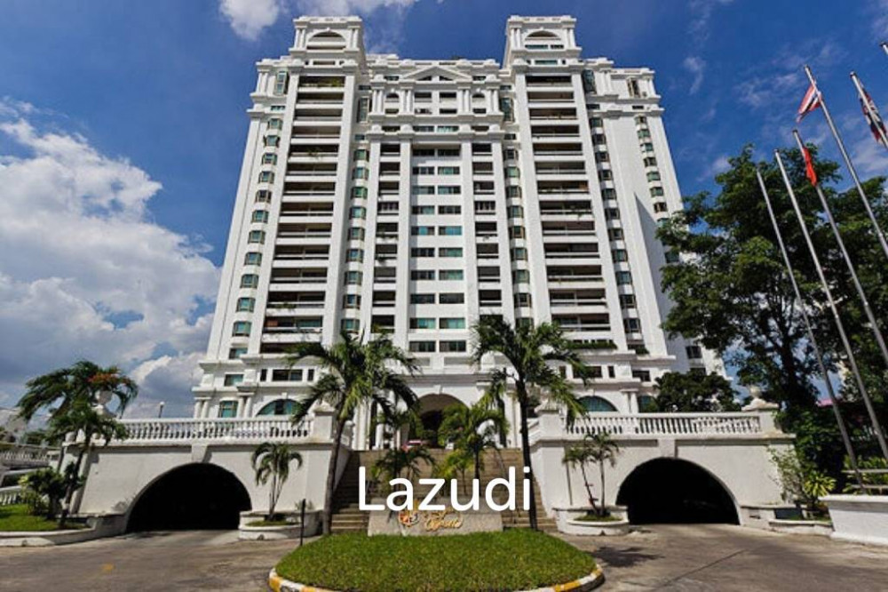 Royal Castle / Condo For Rent and Sale / 3 Bedroom / 164 SQM / BTS Phrom Phon...